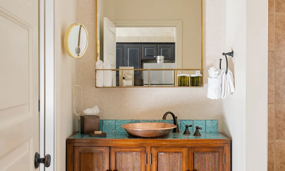 Bathroom sink with mirror.
